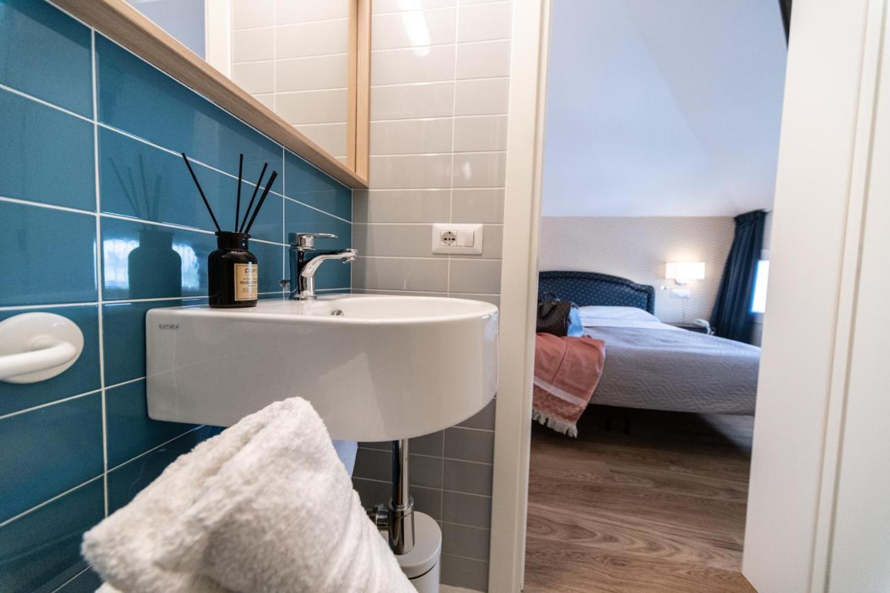 Hotel Kiss Riccione Eksteriør billede