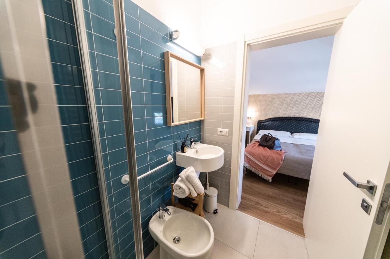 Hotel Kiss Riccione Eksteriør billede